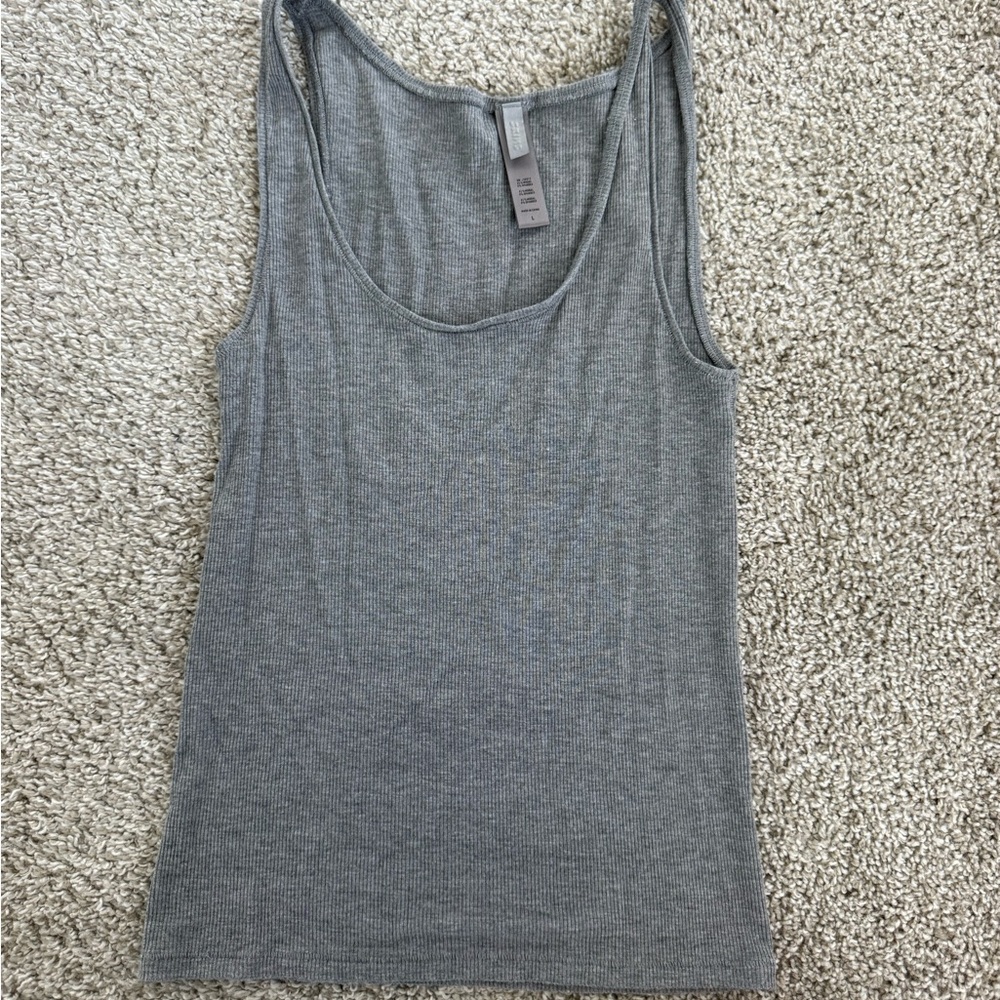Gray SKIMS tank top
